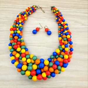 Necklace w/ complimentary earrings